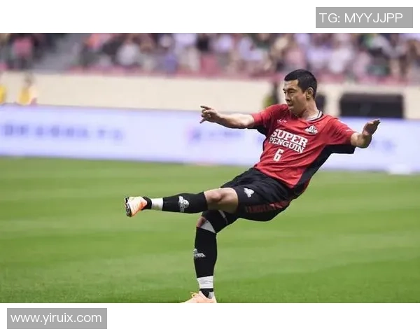 足球星二代闪耀登场 继承父辈荣耀 迎接新一代绿茵挑战